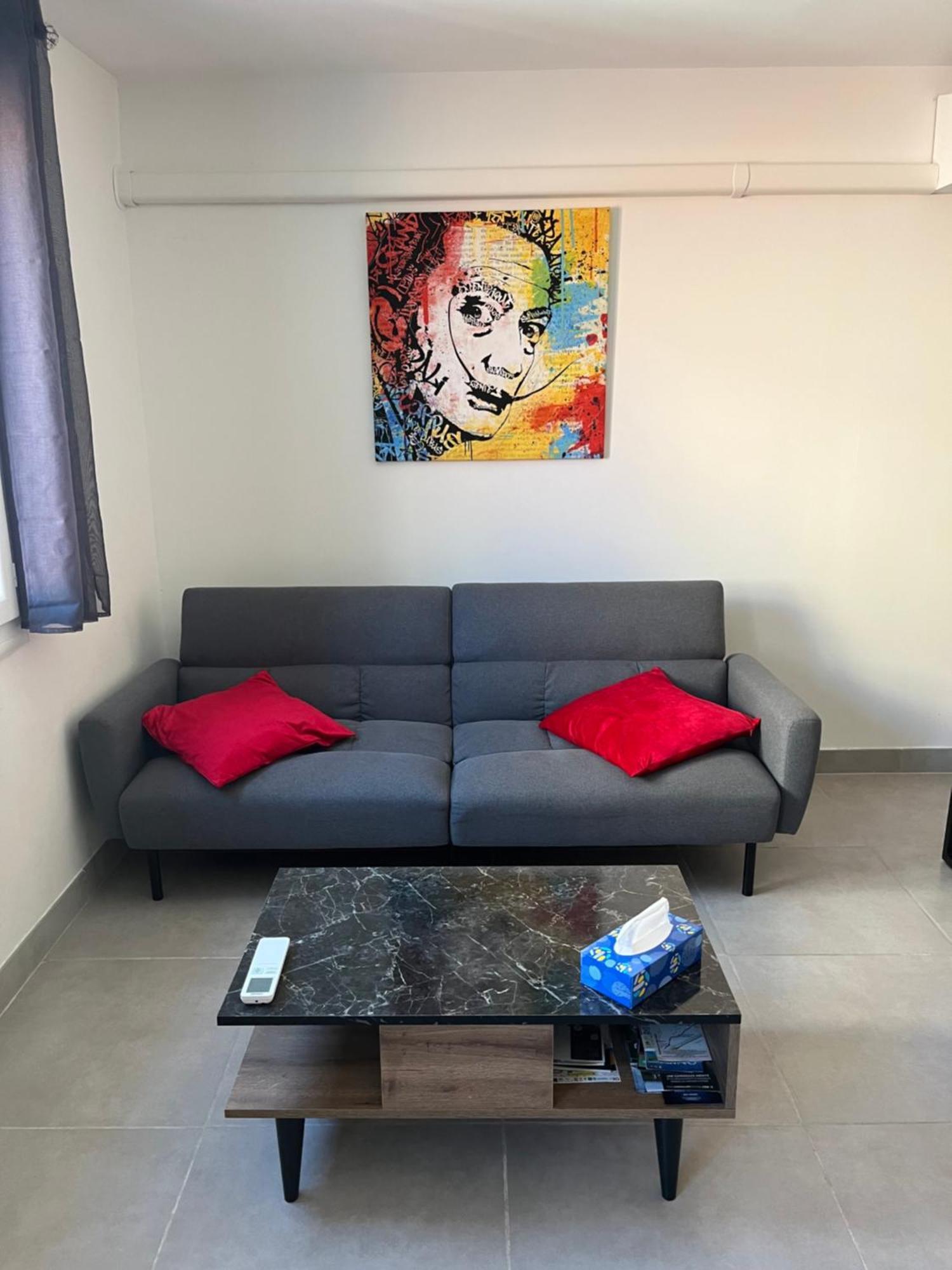 Charmant Appartement Climatise Quartier Las Cobas แปร์ปินญอง ภายนอก รูปภาพ